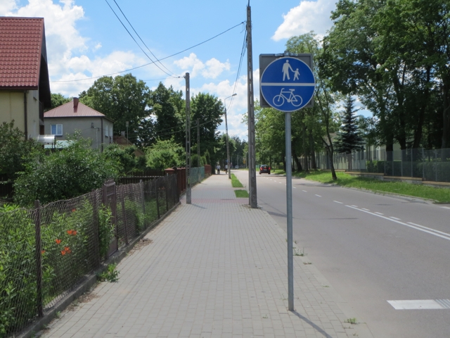 zdjęcie: Ścieżka rowerowa, Bielsk Podlaski, ul. Dubiażyńska – 3 km