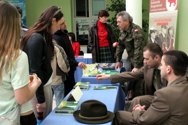 zdjęcie: Targi edukacyjno-zawodowe